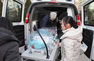 丘北县妇婴监护型护送